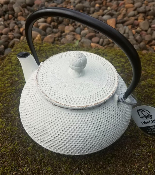 Shop Cast Iron Teapot Set Online  Tea Accessories from Cup of Té