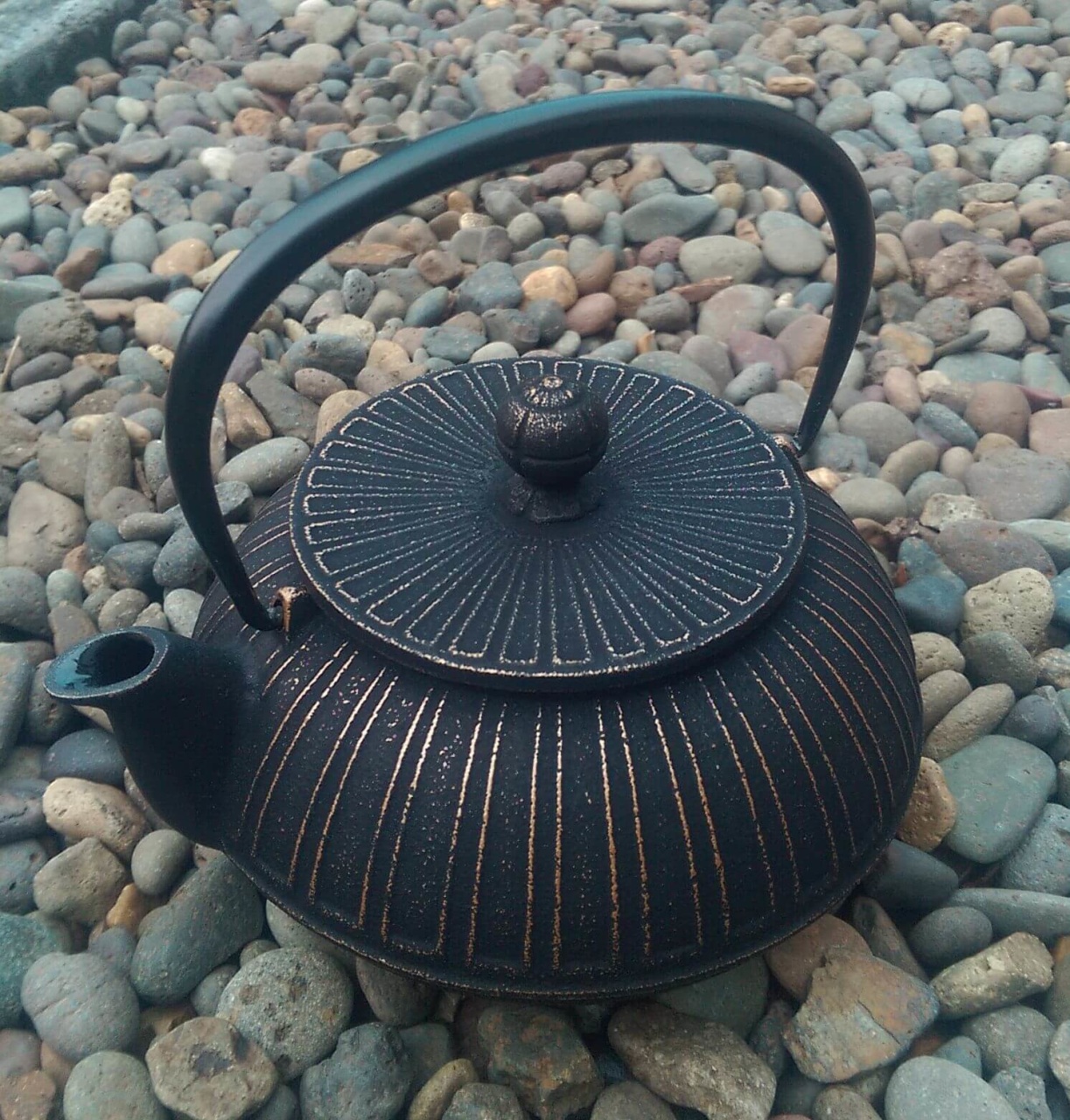 Japanese Large Modern Cast Iron Hailstone Teapot